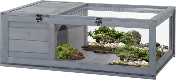Schildkrötenhaus aus Holz mit Haupthäusern für…